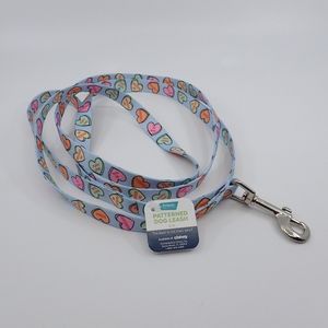 Frisco Candy Hearts 6 Ft Leash - NWT